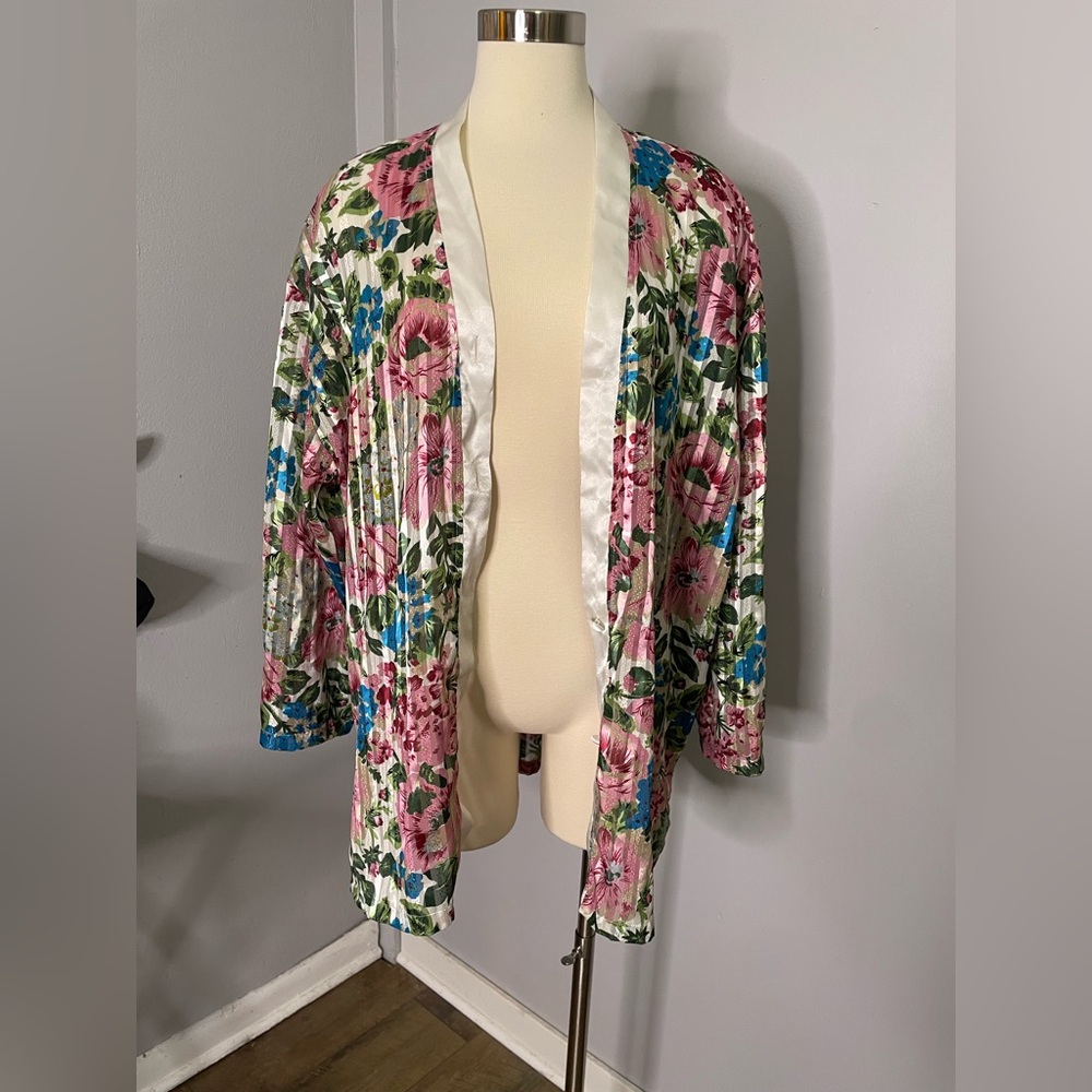 Vintage Victoria's Secret Gold Label floral sleep shirt
